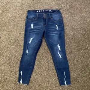 Brand NEW S.O.N.G. Curvy jeans